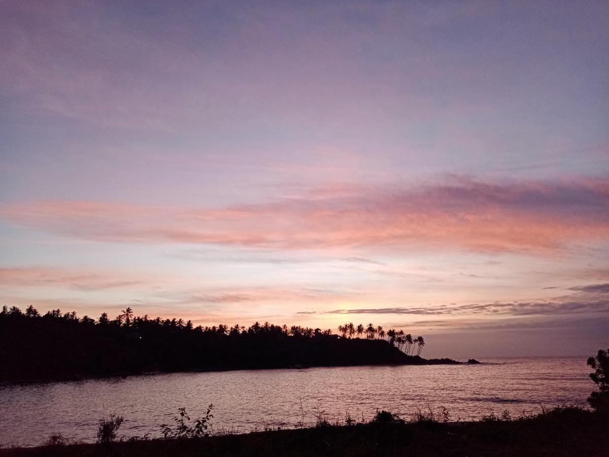 Surf Paradise Tangalle Luaran gambar