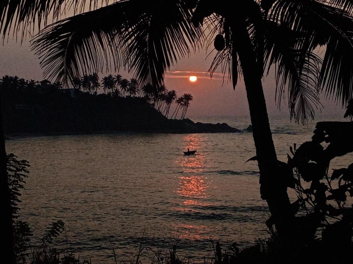 Surf Paradise Tangalle Luaran gambar