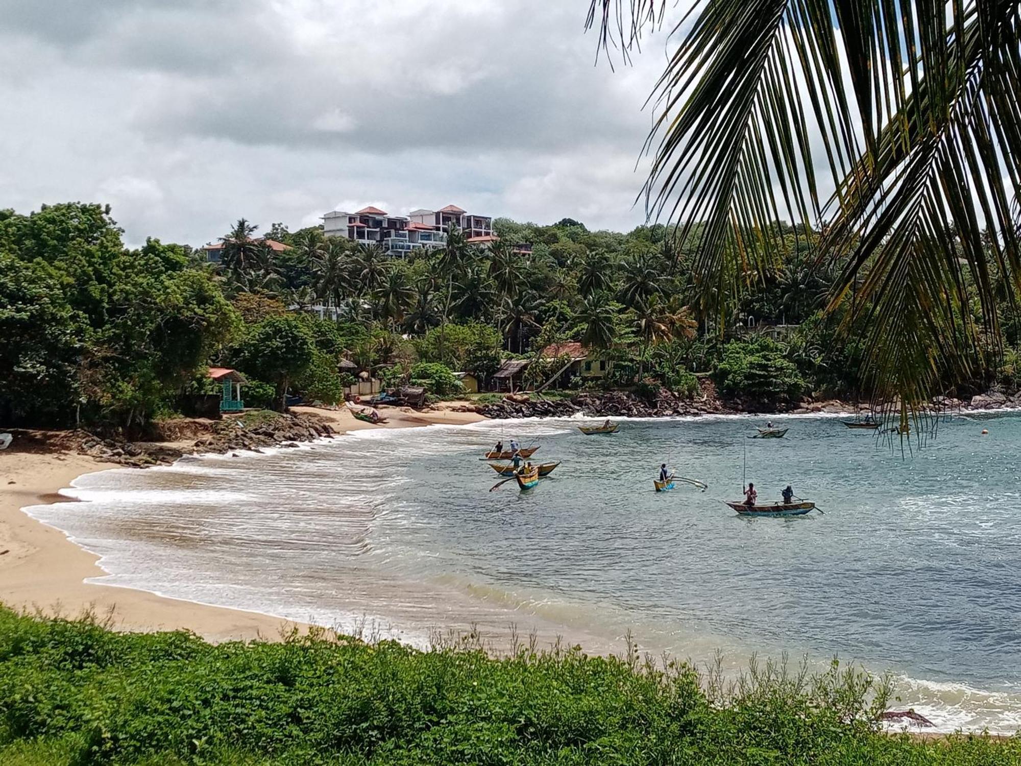 Surf Paradise Tangalle Luaran gambar